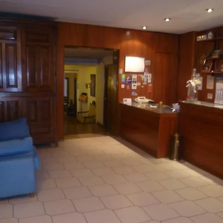 Hostal Pirineos