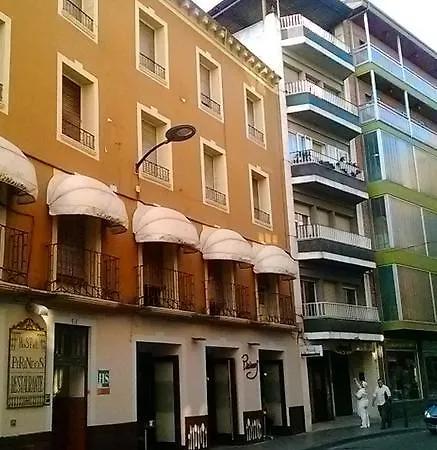 Vendégház Pirineos 3*