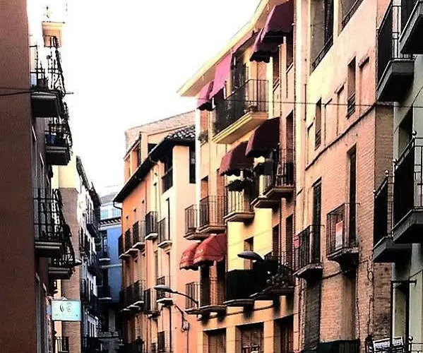 Gæstehus Pirineos Barbastro